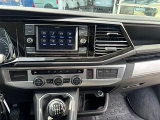 Volkswagen California B. Tour 150cv 2021 7 PLAZAS