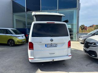 Volkswagen California B. Tour 150cv 2021 7 PLAZAS