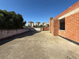 Edificio en venta en Sant Vicenç dels Horts