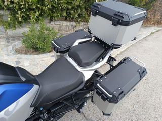 QJMotor SRT 800 Azul y Gris