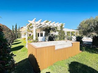 Chalet en venta en Urbanización Santa Rosa en Torrox