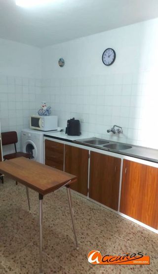 Casa adosada en venta en Archidona