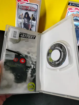 Lote 5 Juegos PSP Essentials Pal España