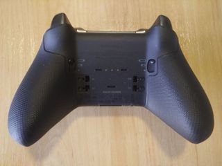 Mando Xbox Elite Series 2 + Accesorios