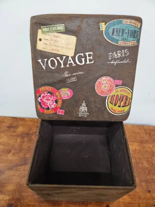 Sedile con coperchio vintage