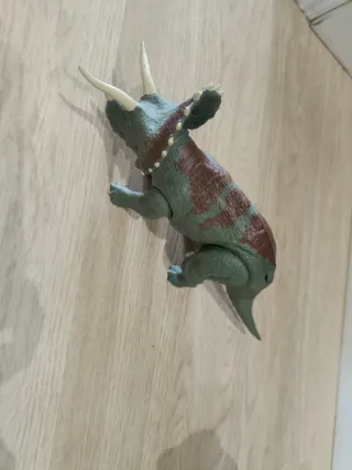 Lote dinosaurios de juguete