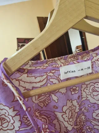 Pareo estampado floral morado y beige