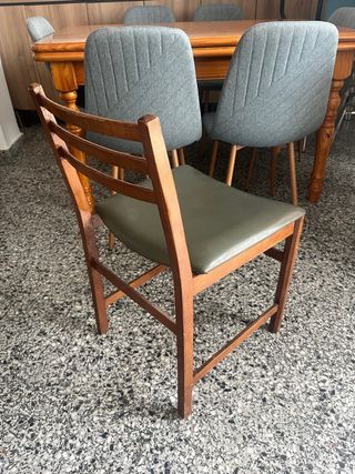 2 Sillas Madera y Rattan