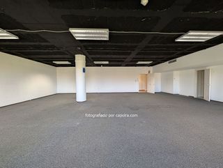 Oficina en alquiler en Sant Just Desvern