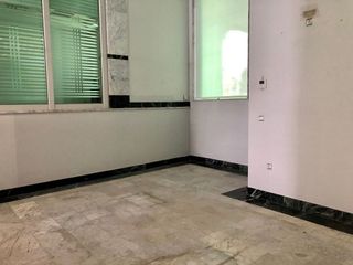 Local comercial en venta en La Carihuela en Torremolinos