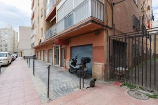 Local comercial en venta en Ciudad Jardín - Tagarete - El Zapillo en Almería