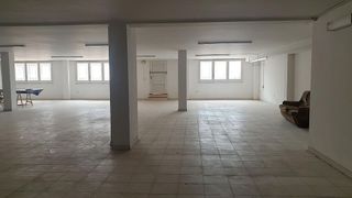 Local comercial en alquiler en Creu de la Mà - Rally sud en Figueres