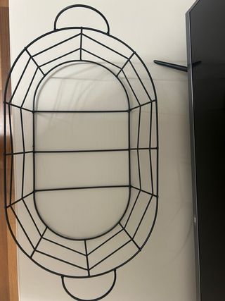 Cesto in ferro con lino beige e nero