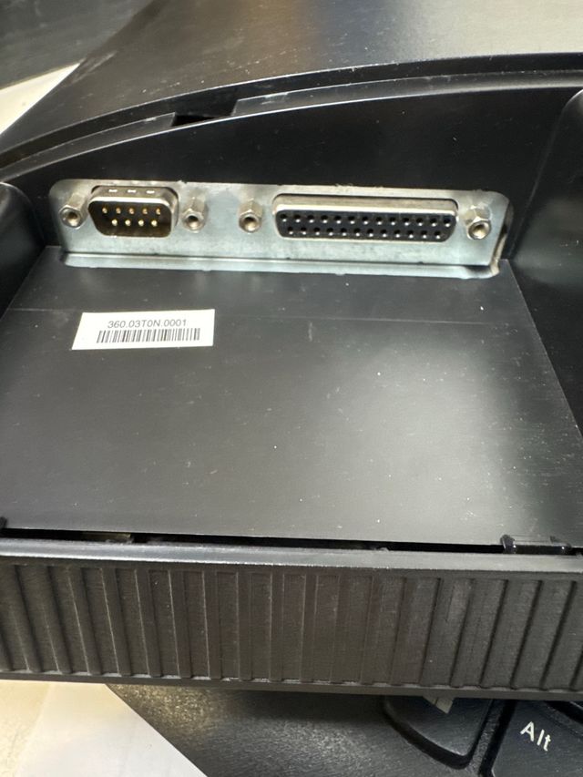 Lenovo V310z All in one i3 7a 3.9GHz 8GB RAM 500GB