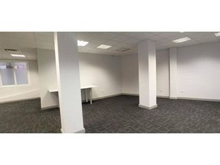 Local comercial en alquiler en Avda Europa - San Antón en Toledo