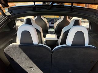 Tesla Model X 2017