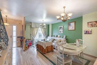 Casa adosada en venta en Peligros