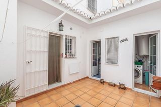 Casa adosada en venta en Peligros
