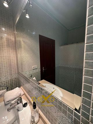 Chalet en venta en Carmona