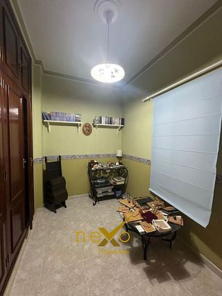 Chalet en venta en Carmona