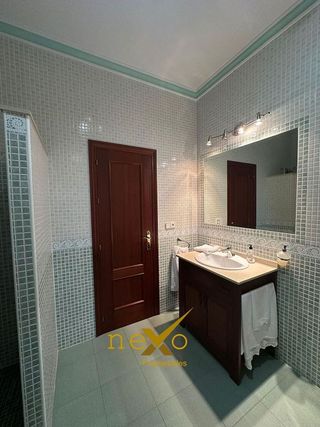 Chalet en venta en Carmona