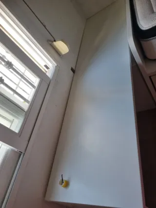 Cama nido y mesa de escritorio