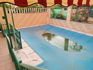 Casa adosada en venta en Argamasilla de Calatrava