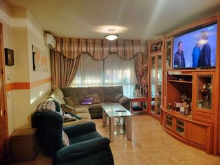 Casa adosada en venta en Argamasilla de Calatrava