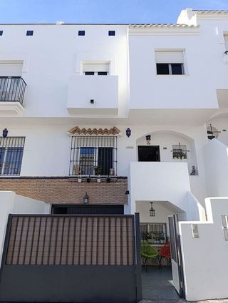 Casa adosada en venta en Torreblanca del Sol en Fuengirola