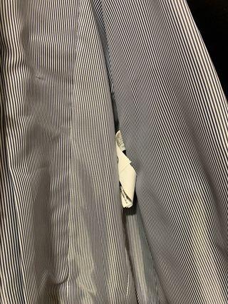 Abrigo Zara Recto Detalles Dorados