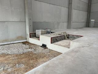 Nave industrial en alquiler en Almeda - El Corte Inglés en Cornellà de Llobregat