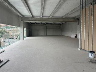 Nave industrial en alquiler en Almeda - El Corte Inglés en Cornellà de Llobregat