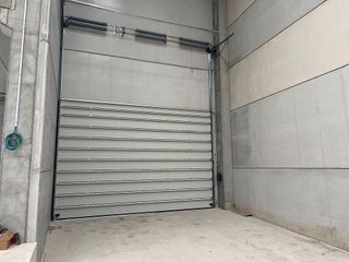 Nave industrial en alquiler en Almeda - El Corte Inglés en Cornellà de Llobregat