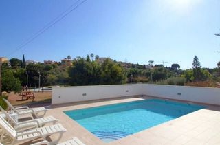 Casa adosada en alquiler en Los Balcones - Los Altos del Edén en Torrevieja
