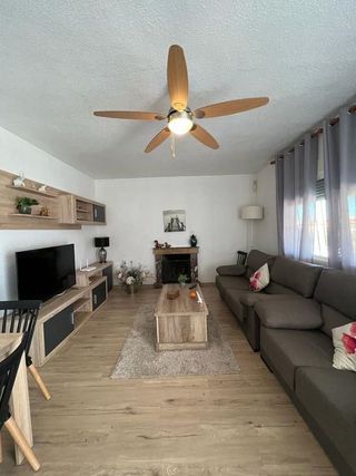 Casa adosada en alquiler en Los Balcones - Los Altos del Edén en Torrevieja