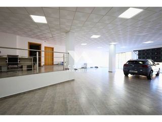 Local comercial en alquiler en Residencia en Ourense