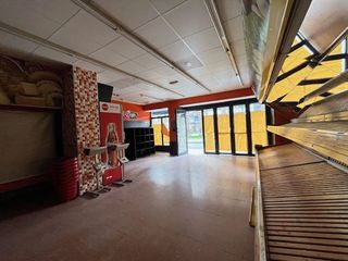 Local comercial en alquiler en Centro en Gijón