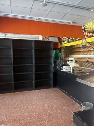 Local comercial en alquiler en Centro en Gijón