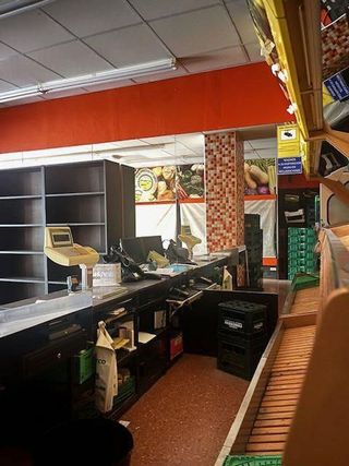 Local comercial en alquiler en Centro en Gijón