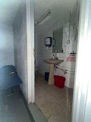 Local comercial en alquiler en Centro en Gijón