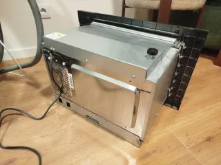 Microondas integrable MIDEA 1050W