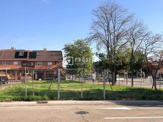 Terreno en alquiler en Sector 3 en Getafe