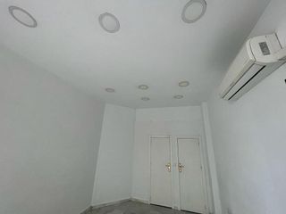 Local comercial en alquiler en La Línea de la Concepción ciudad en Línea de la Concepción (La)