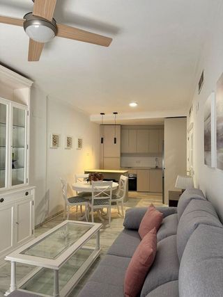 Piso en alquiler en La Buhaira en Sevilla