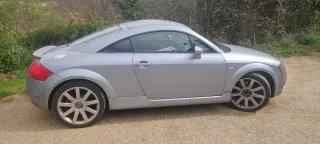 Puerta Derecha Audi TT MK1 (Inglaterra)