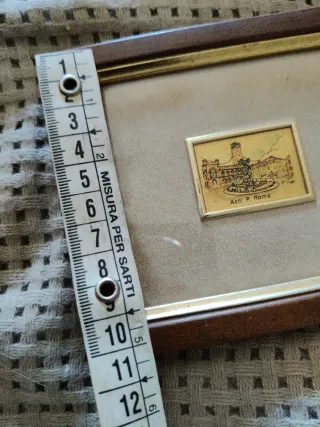 Quadretto con cornice in legno