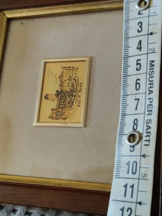 Quadretto con cornice in legno