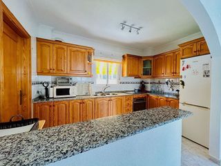 Chalet en venta en Altos - La Florida en Orihuela