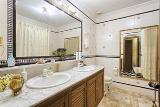 Casa adosada en venta en Benahavís