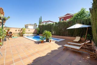 Chalet en venta en Cúllar Vega